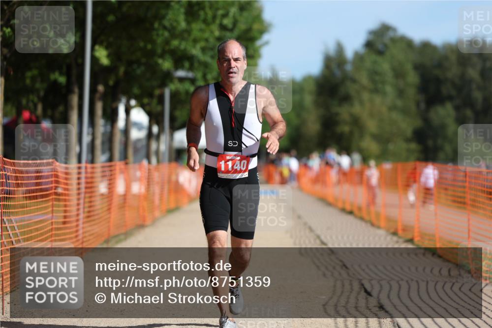 07.09.2025 - 19. Norderstedt Triathlon Michael Strokosch http://msf.ph/oto/8751359 07.09.2025 10:32:46 Laufen 1140 meine-sportfotos.de