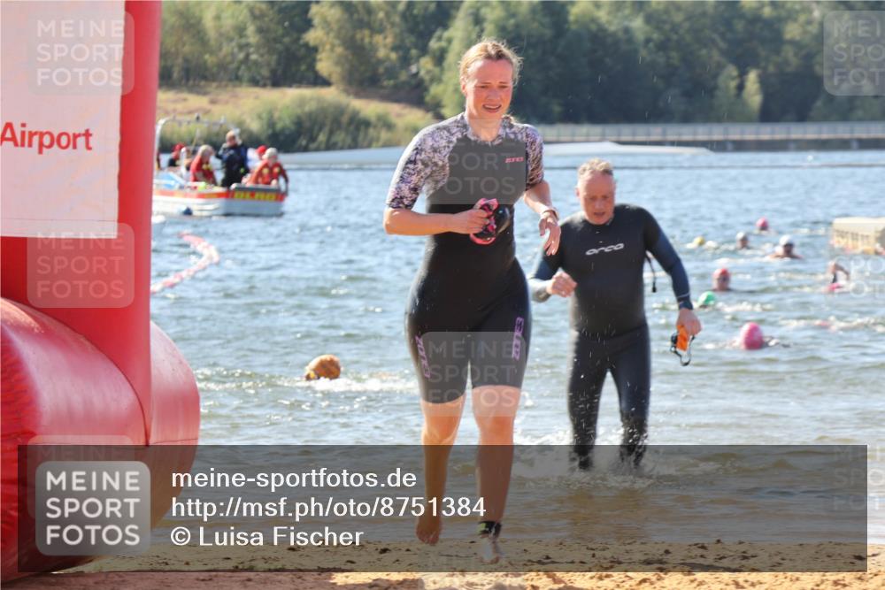 07.09.2025 - 19. Norderstedt Triathlon Luisa Fischer http://msf.ph/oto/8751384 07.09.2025 11:19:04 Schwimmen 155, 184, 1371 meine-sportfotos.de