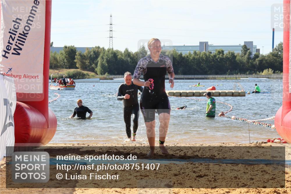 07.09.2025 - 19. Norderstedt Triathlon Luisa Fischer http://msf.ph/oto/8751407 07.09.2025 11:19:06 Schwimmen 155, 184, 1371 meine-sportfotos.de