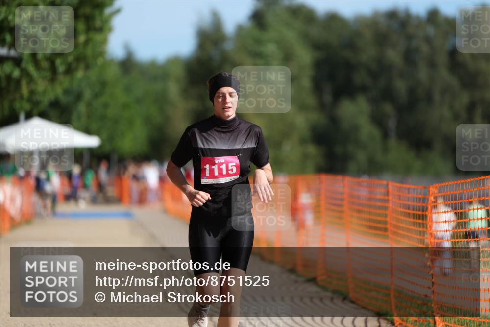 07.09.2025 - 19. Norderstedt Triathlon Michael Strokosch http://msf.ph/oto/8751525 07.09.2025 10:33:14 Laufen 1115 meine-sportfotos.de