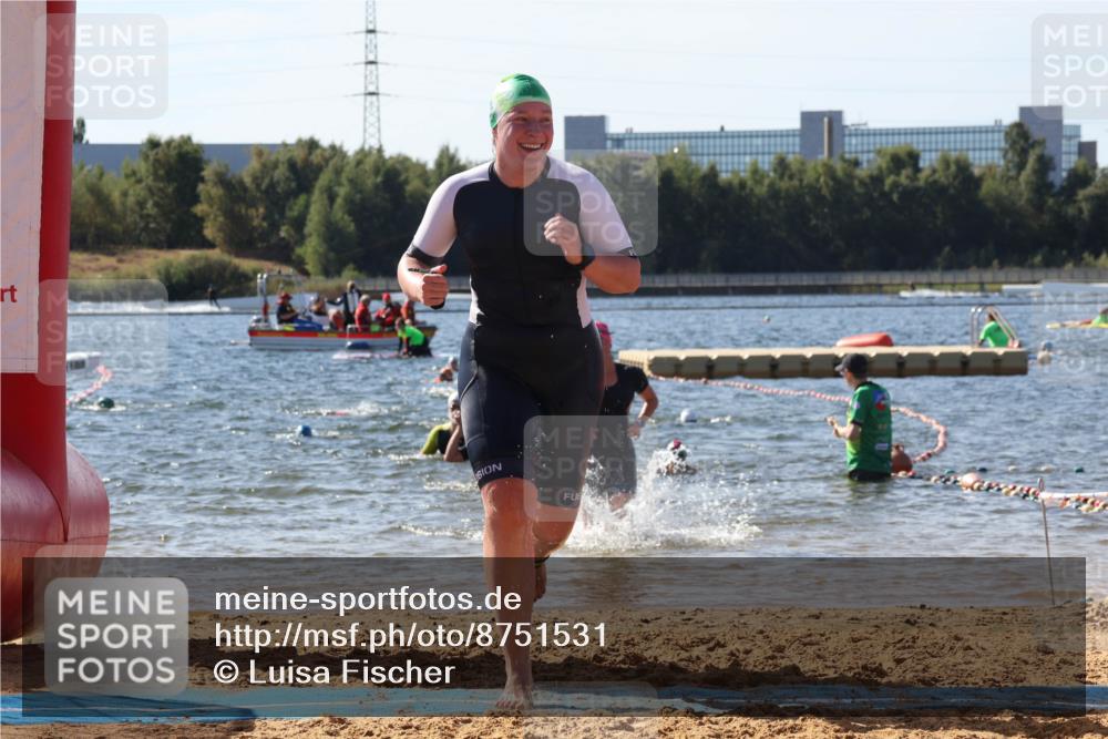 07.09.2025 - 19. Norderstedt Triathlon Luisa Fischer http://msf.ph/oto/8751531 07.09.2025 11:19:31 Schwimmen 201, 815, 1246, 1265, 1368 meine-sportfotos.de
