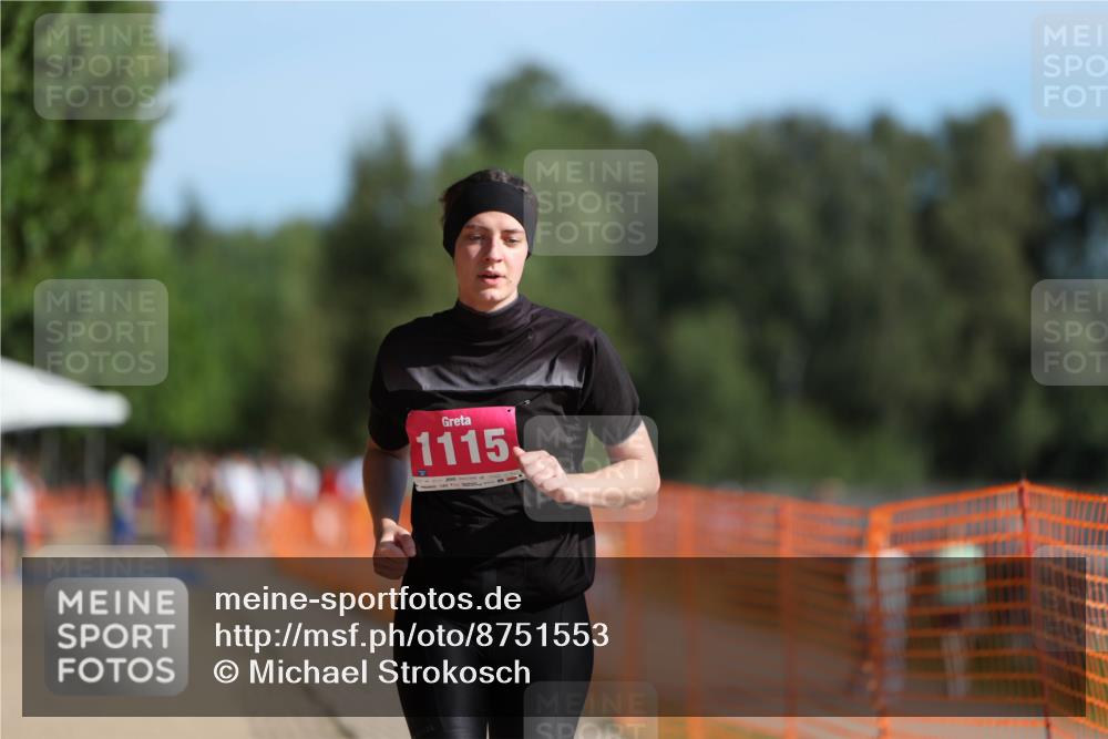 07.09.2025 - 19. Norderstedt Triathlon Michael Strokosch http://msf.ph/oto/8751553 07.09.2025 10:33:15 Laufen 1115 meine-sportfotos.de