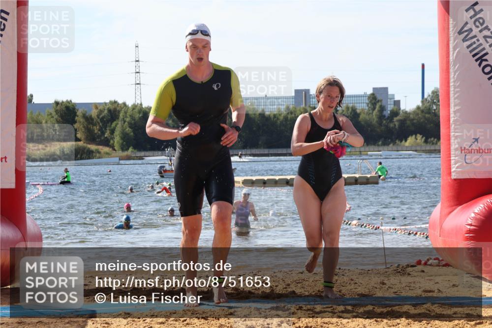 07.09.2025 - 19. Norderstedt Triathlon Luisa Fischer http://msf.ph/oto/8751653 07.09.2025 11:19:45 Schwimmen 279, 803, 1267, 1368 meine-sportfotos.de