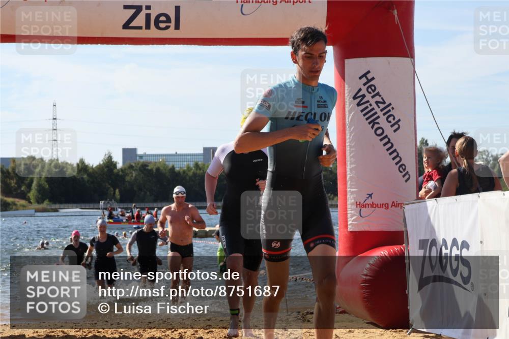 07.09.2025 - 19. Norderstedt Triathlon Luisa Fischer http://msf.ph/oto/8751687 07.09.2025 11:19:56 Schwimmen 136, 279, 286, 763, 803, 849, 861, 1239 meine-sportfotos.de