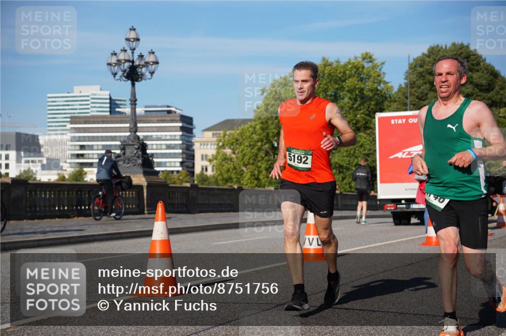 07.09.2025 - BARMER Alsterlauf Yannick Fuchs http://msf.ph/oto/8751756 07.09.2025 09:35:53 Laufen 5192 meine-sportfotos.de