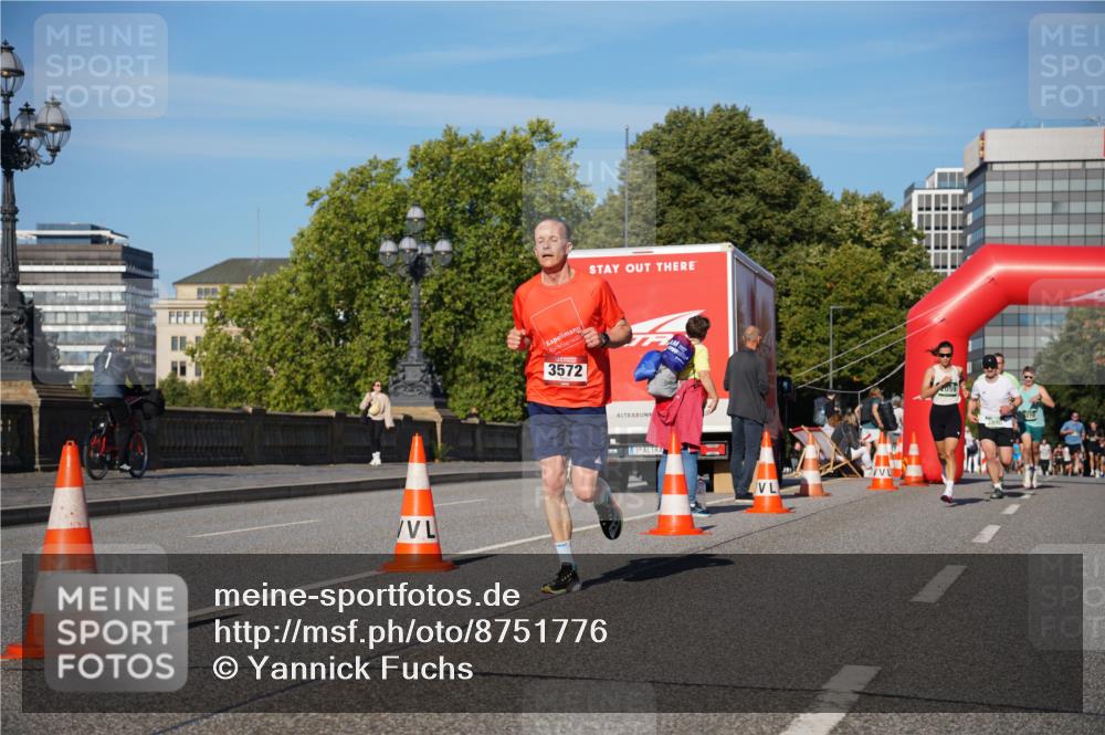 07.09.2025 - BARMER Alsterlauf Yannick Fuchs http://msf.ph/oto/8751776 07.09.2025 09:35:55 Laufen 3572 meine-sportfotos.de