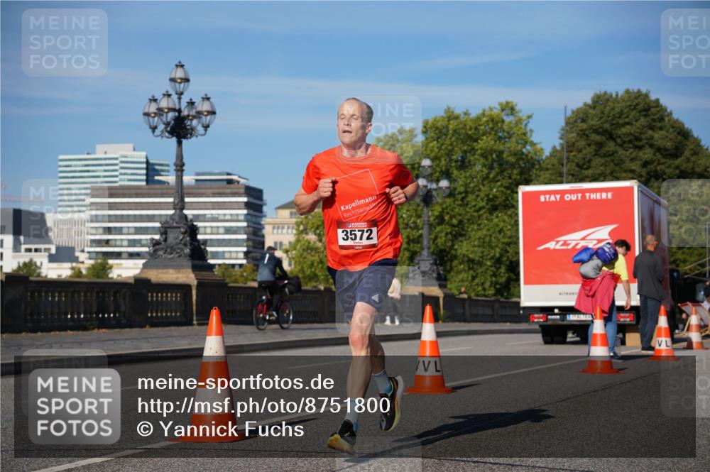 07.09.2025 - BARMER Alsterlauf Yannick Fuchs http://msf.ph/oto/8751800 07.09.2025 09:35:56 Laufen 3572 meine-sportfotos.de