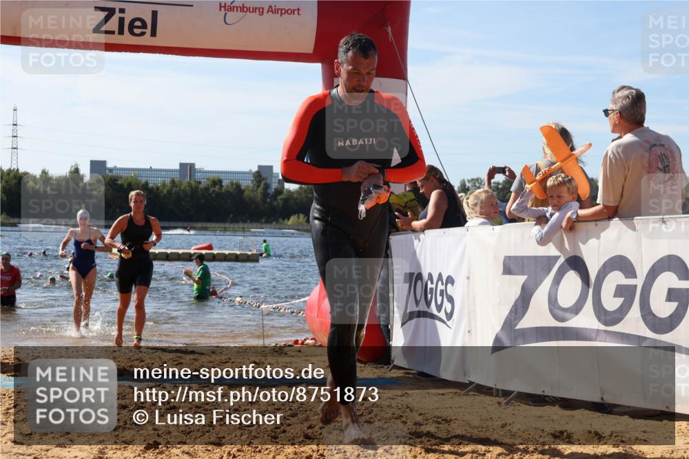 07.09.2025 - 19. Norderstedt Triathlon Luisa Fischer http://msf.ph/oto/8751873 07.09.2025 11:20:29 Schwimmen 731, 775, 845 meine-sportfotos.de