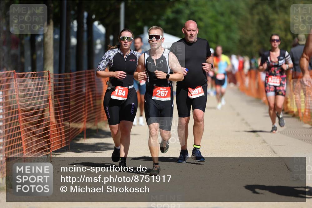 07.09.2025 - 19. Norderstedt Triathlon Michael Strokosch http://msf.ph/oto/8751917 07.09.2025 12:45:40 Laufen 184, 245, 267, 816, 1386, 1397 meine-sportfotos.de