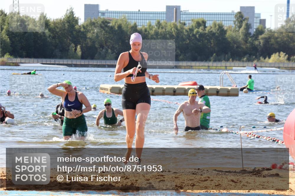 07.09.2025 - 19. Norderstedt Triathlon Luisa Fischer http://msf.ph/oto/8751953 07.09.2025 11:20:42 Schwimmen 140, 731, 845, 1372 meine-sportfotos.de