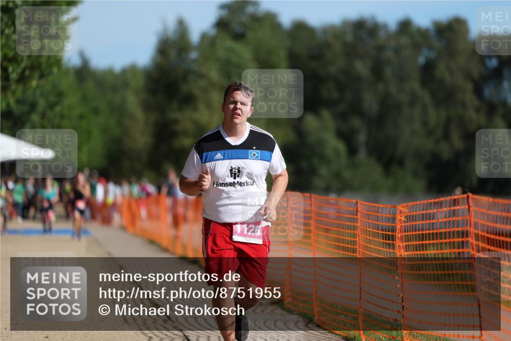 07.09.2025 - 19. Norderstedt Triathlon Michael Strokosch http://msf.ph/oto/8751955 07.09.2025 10:35:14 Laufen 1114, 1126 meine-sportfotos.de
