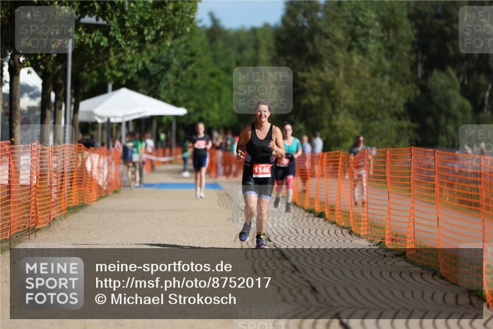 07.09.2025 - 19. Norderstedt Triathlon Michael Strokosch http://msf.ph/oto/8752017 07.09.2025 10:35:26 Laufen 1146 meine-sportfotos.de