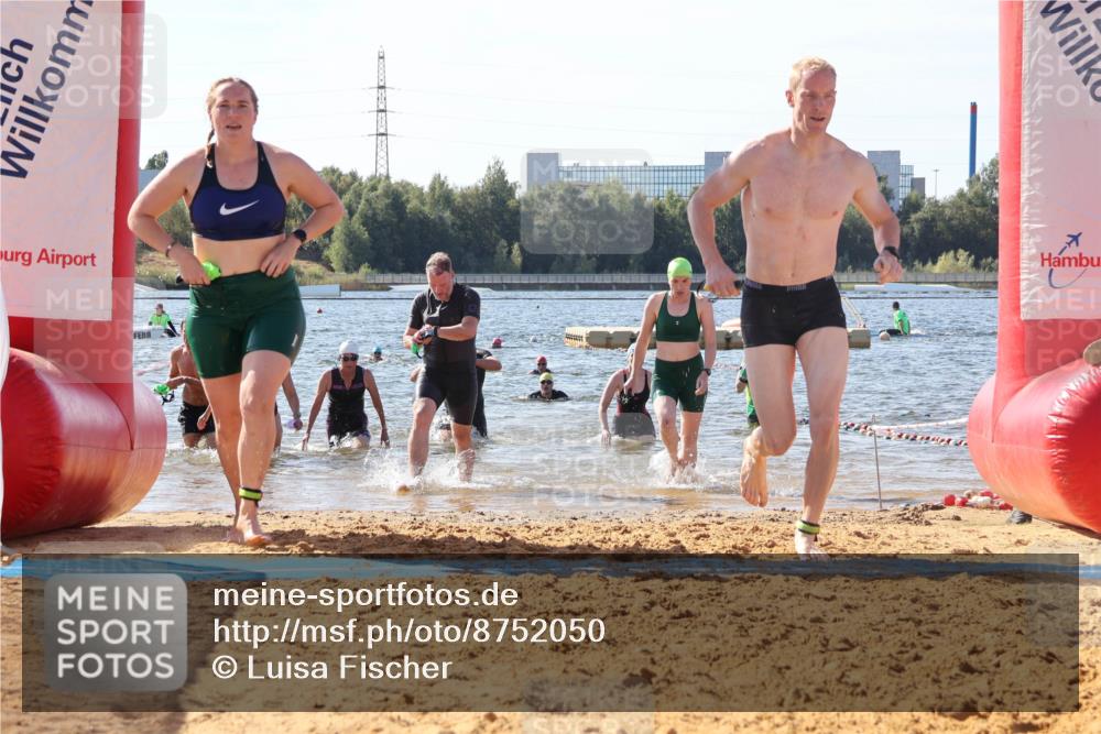 07.09.2025 - 19. Norderstedt Triathlon Luisa Fischer http://msf.ph/oto/8752050 07.09.2025 11:20:50 Schwimmen 138, 140, 719, 720, 729 meine-sportfotos.de