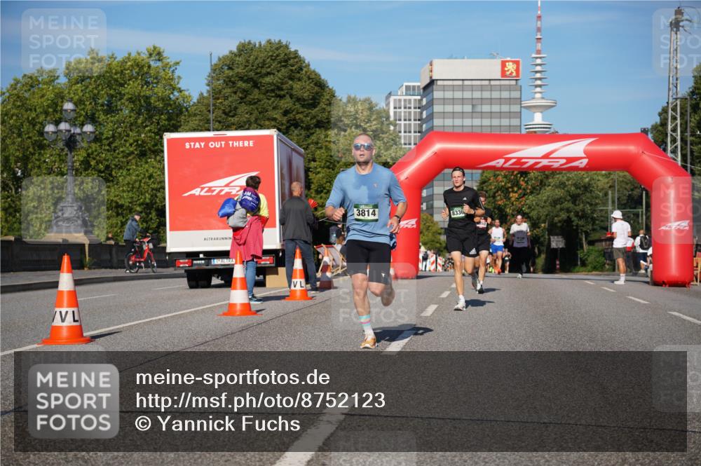 07.09.2025 - BARMER Alsterlauf Yannick Fuchs http://msf.ph/oto/8752123 07.09.2025 09:36:10 Laufen 3814, 8336 meine-sportfotos.de