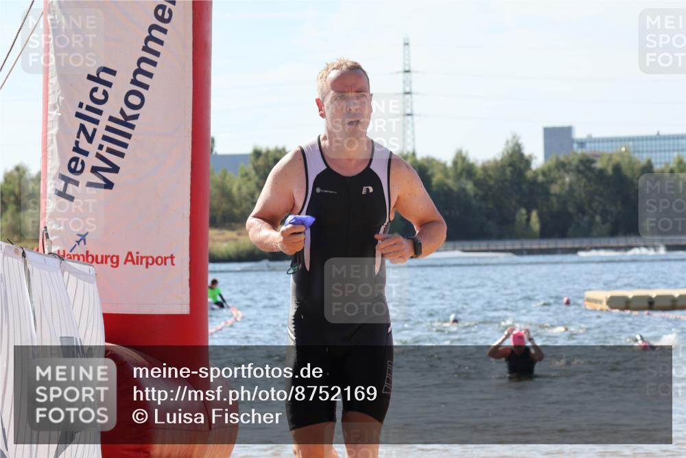 07.09.2025 - 19. Norderstedt Triathlon Luisa Fischer http://msf.ph/oto/8752169 07.09.2025 11:21:42 Schwimmen 267, 778, 860, 1358 meine-sportfotos.de