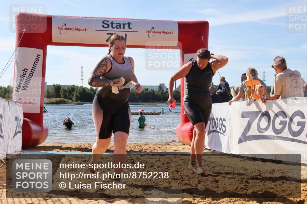 07.09.2025 - 19. Norderstedt Triathlon Luisa Fischer http://msf.ph/oto/8752238 07.09.2025 11:22:01 Schwimmen 259, 1381 meine-sportfotos.de