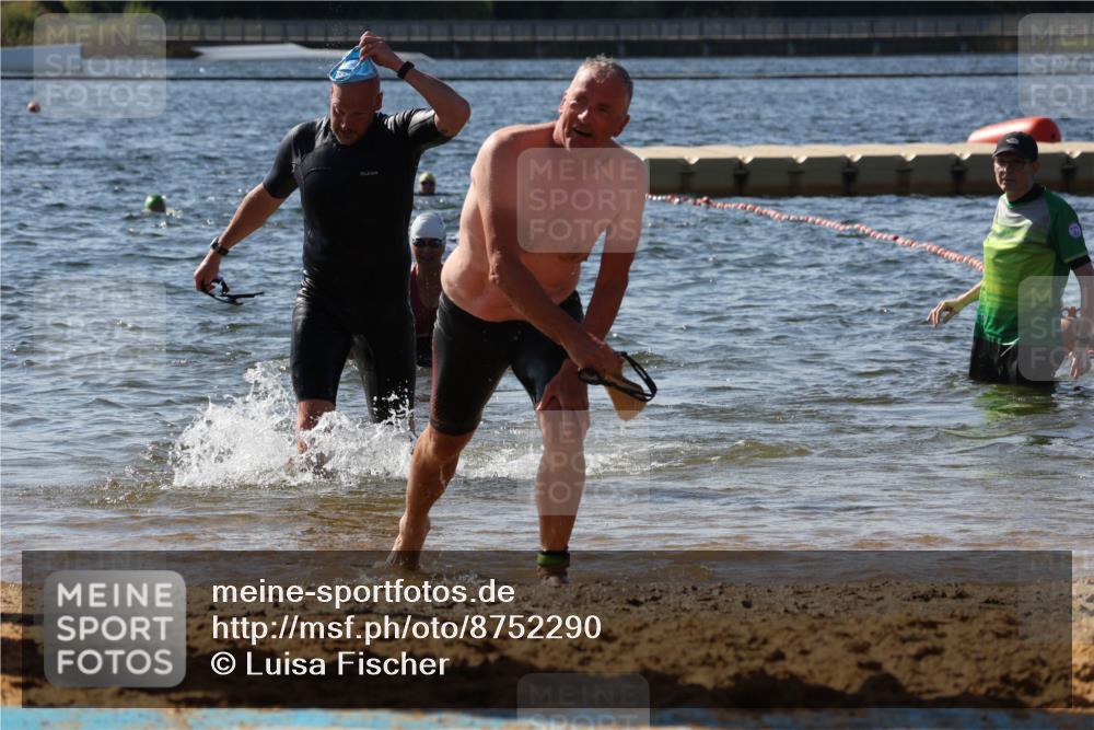 07.09.2025 - 19. Norderstedt Triathlon Luisa Fischer http://msf.ph/oto/8752290 07.09.2025 11:22:20 Schwimmen 233, 234, 287, 1315, 1319 meine-sportfotos.de