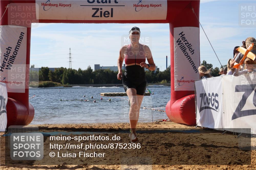 07.09.2025 - 19. Norderstedt Triathlon Luisa Fischer http://msf.ph/oto/8752396 07.09.2025 11:22:36 Schwimmen 146, 234, 1319 meine-sportfotos.de