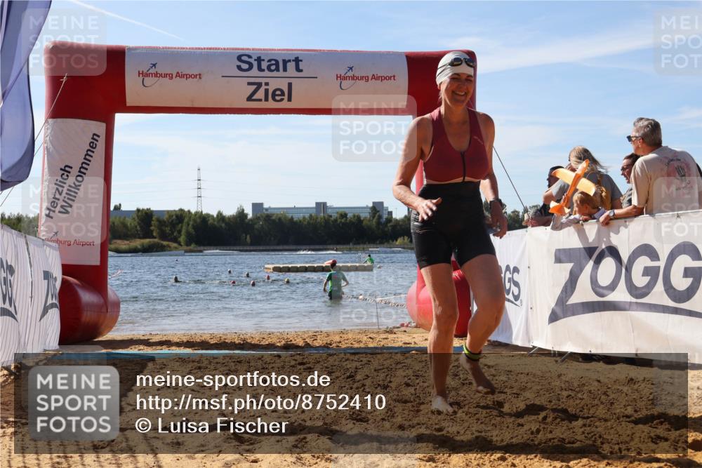 07.09.2025 - 19. Norderstedt Triathlon Luisa Fischer http://msf.ph/oto/8752410 07.09.2025 11:22:37 Schwimmen 146, 234, 1319 meine-sportfotos.de