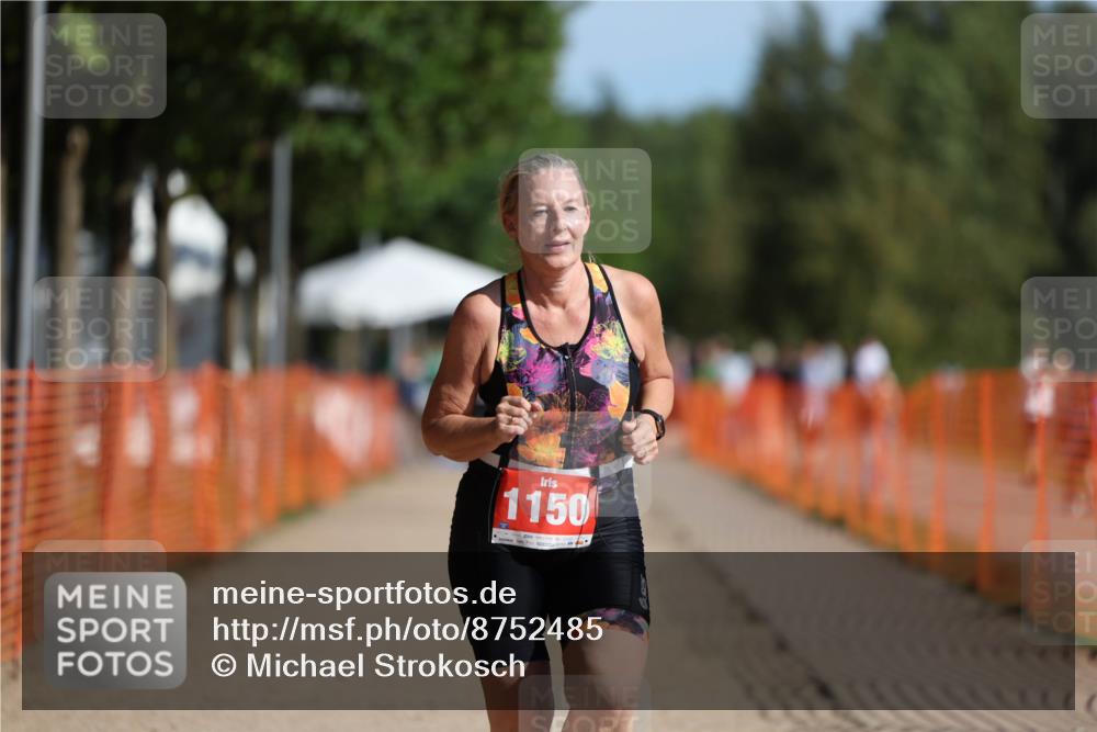 07.09.2025 - 19. Norderstedt Triathlon Michael Strokosch http://msf.ph/oto/8752485 07.09.2025 10:36:32 Laufen 1150 meine-sportfotos.de