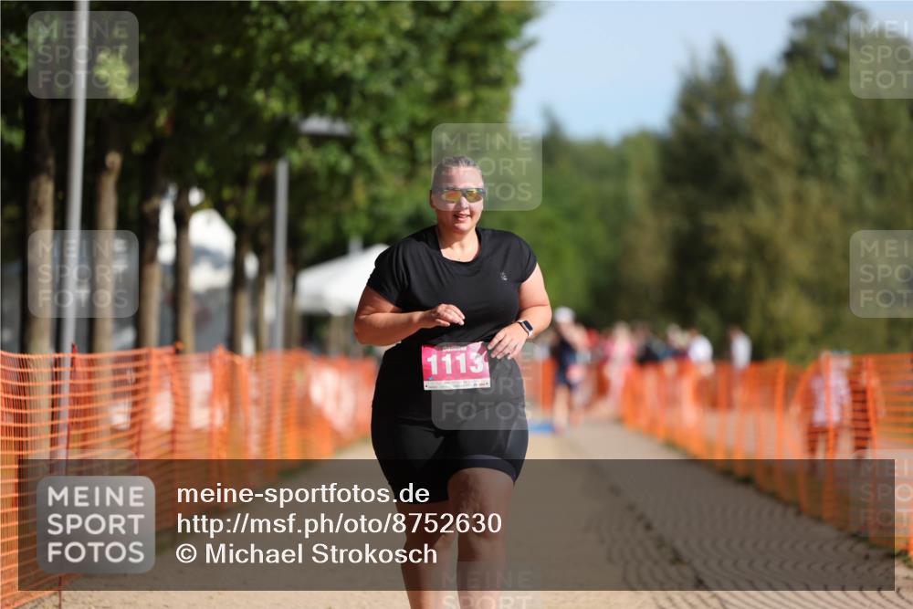 07.09.2025 - 19. Norderstedt Triathlon Michael Strokosch http://msf.ph/oto/8752630 07.09.2025 10:36:47 Laufen 1113 meine-sportfotos.de