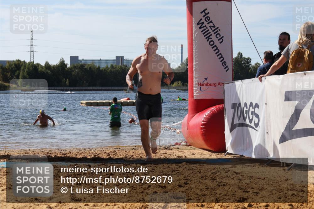 07.09.2025 - 19. Norderstedt Triathlon Luisa Fischer http://msf.ph/oto/8752679 07.09.2025 11:24:00 Schwimmen 800, 823 meine-sportfotos.de