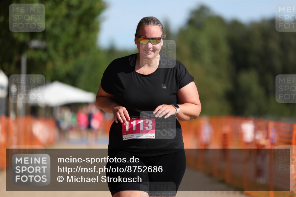 07.09.2025 - 19. Norderstedt Triathlon Michael Strokosch http://msf.ph/oto/8752686 07.09.2025 10:36:50 Laufen 1113 meine-sportfotos.de