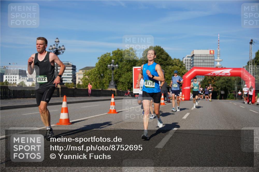 07.09.2025 - BARMER Alsterlauf Yannick Fuchs http://msf.ph/oto/8752695 07.09.2025 09:36:28 Laufen 4022, 8139 meine-sportfotos.de