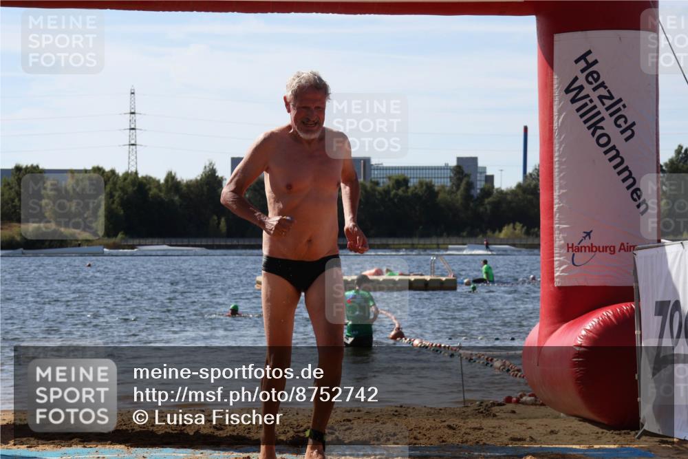 07.09.2025 - 19. Norderstedt Triathlon Luisa Fischer http://msf.ph/oto/8752742 07.09.2025 11:24:15 Schwimmen 192 meine-sportfotos.de