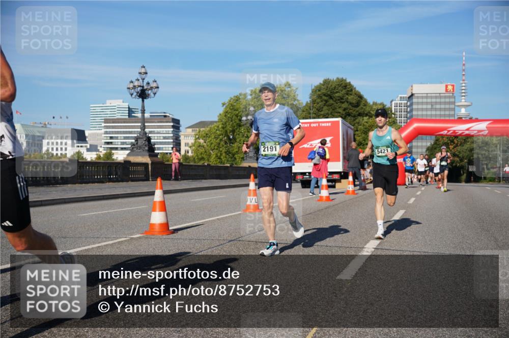 07.09.2025 - BARMER Alsterlauf Yannick Fuchs http://msf.ph/oto/8752753 07.09.2025 09:36:30 Laufen 2191, 5421 meine-sportfotos.de