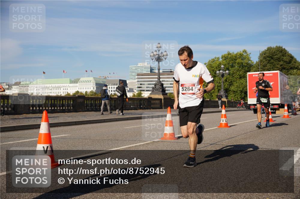 07.09.2025 - BARMER Alsterlauf Yannick Fuchs http://msf.ph/oto/8752945 07.09.2025 09:36:38 Laufen 5264, 2409 meine-sportfotos.de