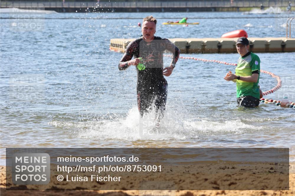 07.09.2025 - 19. Norderstedt Triathlon Luisa Fischer http://msf.ph/oto/8753091 07.09.2025 11:38:21 Schwimmen 791 meine-sportfotos.de