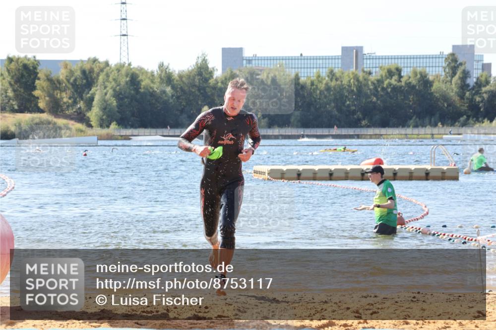 07.09.2025 - 19. Norderstedt Triathlon Luisa Fischer http://msf.ph/oto/8753117 07.09.2025 11:38:23 Schwimmen 791 meine-sportfotos.de
