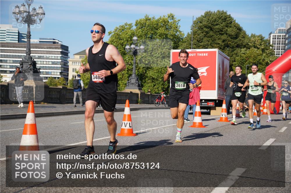 07.09.2025 - BARMER Alsterlauf Yannick Fuchs http://msf.ph/oto/8753124 07.09.2025 09:36:46 Laufen 348, 2618, 2826, 8113, 6255 meine-sportfotos.de