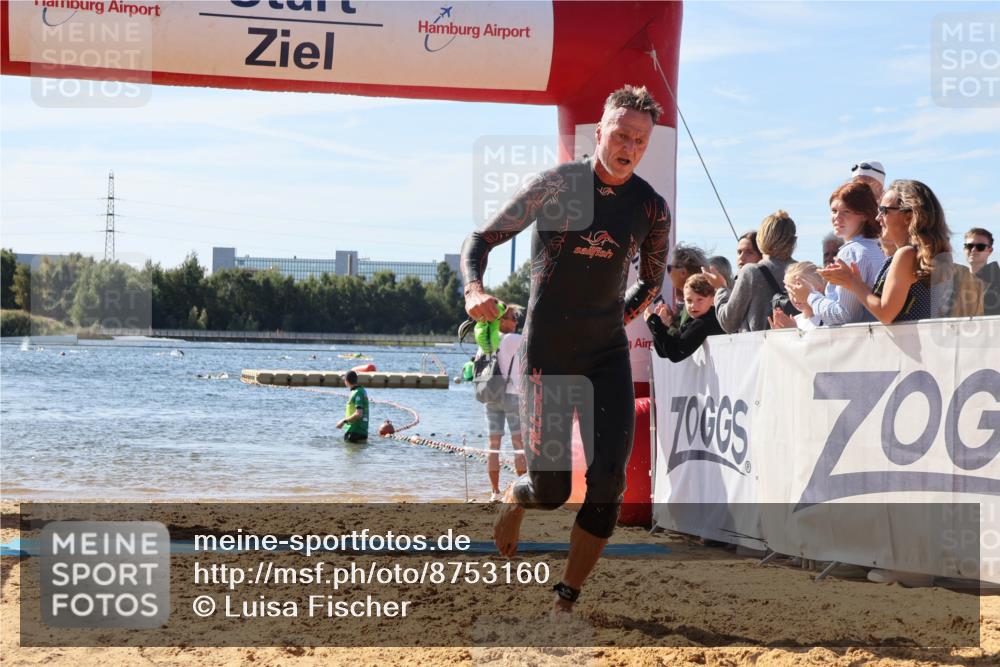 07.09.2025 - 19. Norderstedt Triathlon Luisa Fischer http://msf.ph/oto/8753160 07.09.2025 11:38:26 Schwimmen 791 meine-sportfotos.de