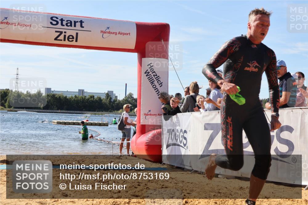 07.09.2025 - 19. Norderstedt Triathlon Luisa Fischer http://msf.ph/oto/8753169 07.09.2025 11:38:27 Schwimmen 791 meine-sportfotos.de