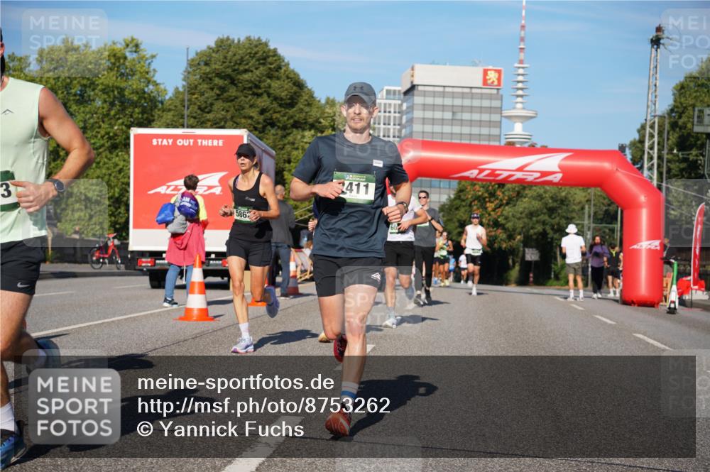 07.09.2025 - BARMER Alsterlauf Yannick Fuchs http://msf.ph/oto/8753262 07.09.2025 09:36:49 Laufen 3, 586, 2411, 60 meine-sportfotos.de