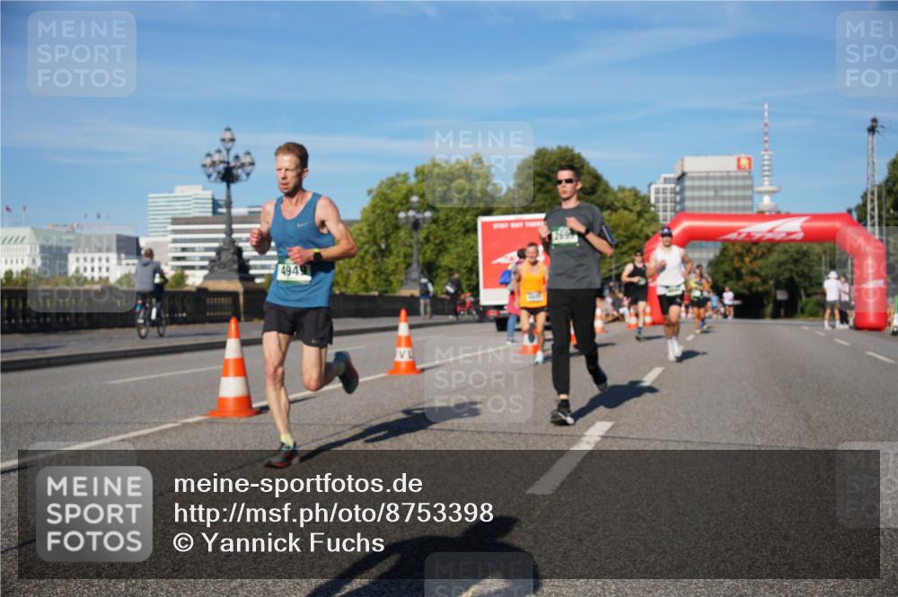 07.09.2025 - BARMER Alsterlauf Yannick Fuchs http://msf.ph/oto/8753398 07.09.2025 09:36:53 Laufen 4949, 2699 meine-sportfotos.de
