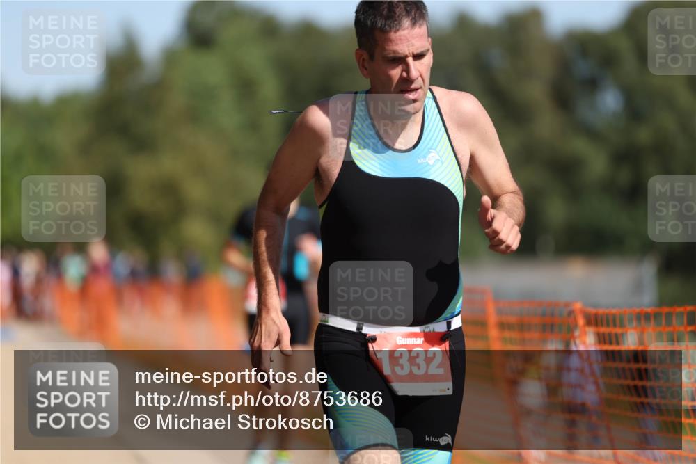 07.09.2025 - 19. Norderstedt Triathlon Michael Strokosch http://msf.ph/oto/8753686 07.09.2025 12:01:32 Laufen 148, 770, 774, 1178, 1301, 1332, 1334 meine-sportfotos.de