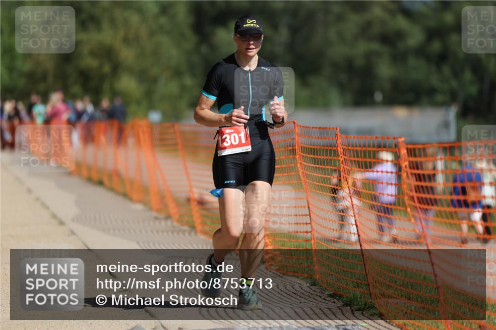 07.09.2025 - 19. Norderstedt Triathlon Michael Strokosch http://msf.ph/oto/8753713 07.09.2025 12:01:34 Laufen 148, 774, 1178, 1301, 1332, 1334 meine-sportfotos.de