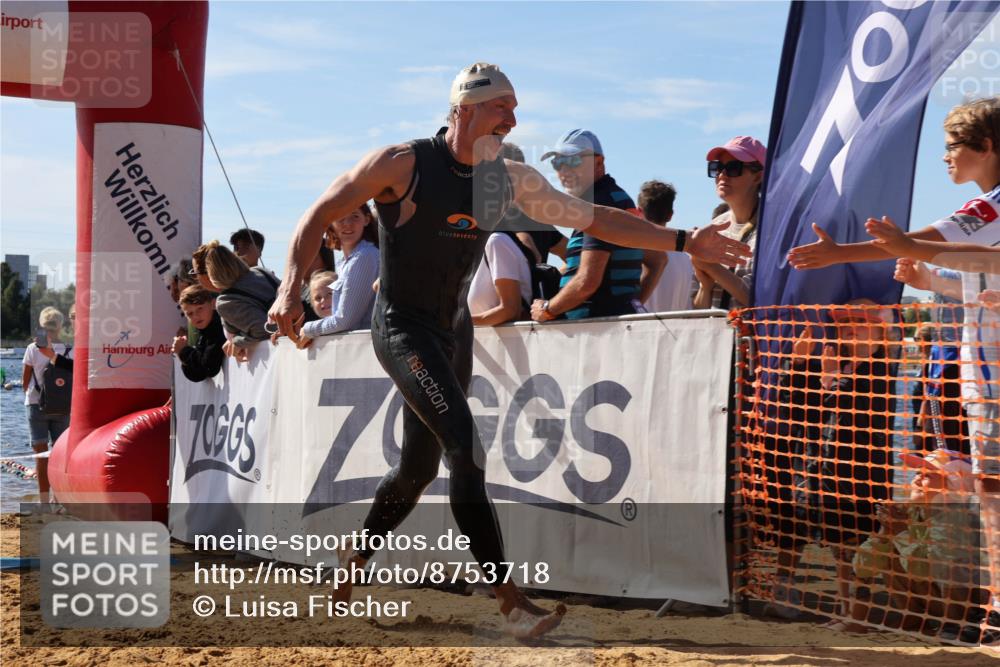 07.09.2025 - 19. Norderstedt Triathlon Luisa Fischer http://msf.ph/oto/8753718 07.09.2025 11:41:00 Schwimmen 151, 215, 741 meine-sportfotos.de