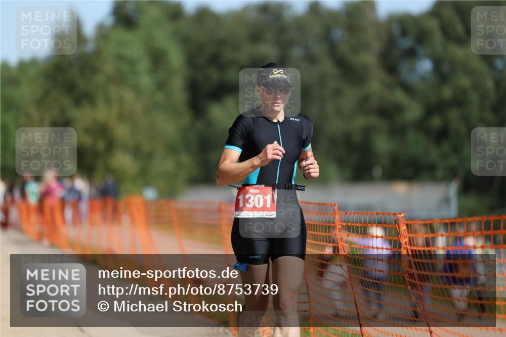 07.09.2025 - 19. Norderstedt Triathlon Michael Strokosch http://msf.ph/oto/8753739 07.09.2025 12:01:34 Laufen 148, 774, 1178, 1301, 1332, 1334 meine-sportfotos.de
