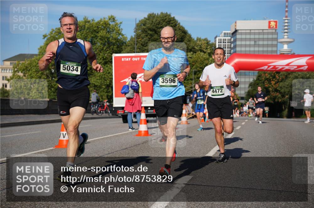 07.09.2025 - BARMER Alsterlauf Yannick Fuchs http://msf.ph/oto/8753829 07.09.2025 09:37:06 Laufen 5034, 3596, 1227, 4472 meine-sportfotos.de