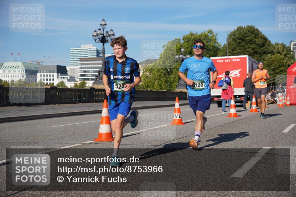 07.09.2025 - BARMER Alsterlauf Yannick Fuchs http://msf.ph/oto/8753966 07.09.2025 09:37:10 Laufen 5227, 120, 2785 meine-sportfotos.de