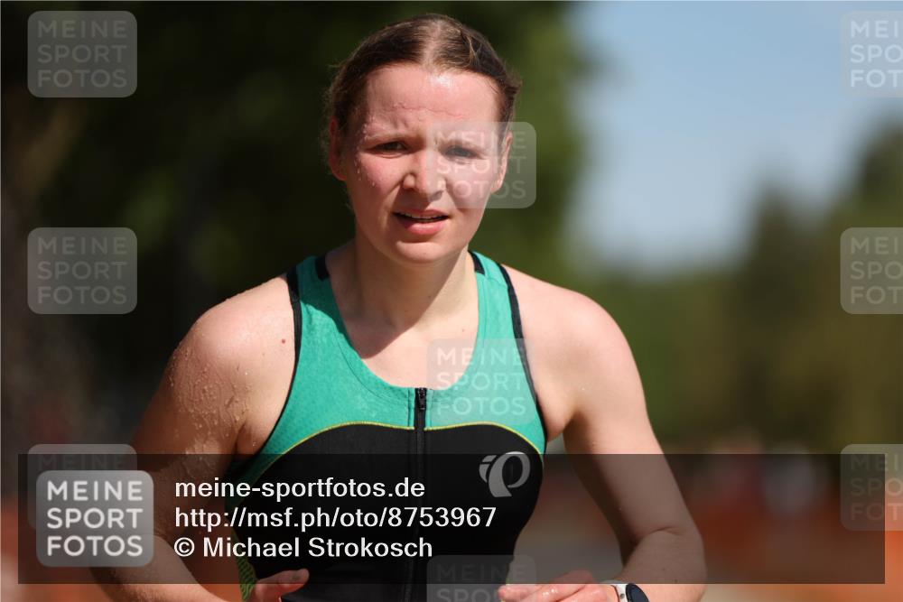 07.09.2025 - 19. Norderstedt Triathlon Michael Strokosch http://msf.ph/oto/8753967 07.09.2025 12:01:42 Laufen 148, 1178, 1334 meine-sportfotos.de