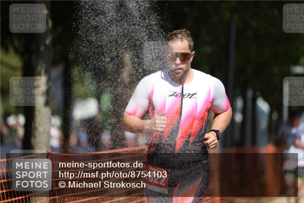 07.09.2025 - 19. Norderstedt Triathlon Michael Strokosch http://msf.ph/oto/8754103 07.09.2025 12:48:11 Laufen 1282, 1322 meine-sportfotos.de