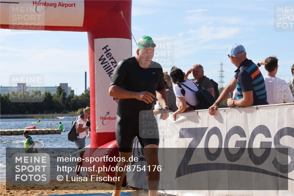 07.09.2025 - 19. Norderstedt Triathlon Luisa Fischer http://msf.ph/oto/8754176 07.09.2025 11:42:15 Schwimmen 730, 835, 838, 1359 meine-sportfotos.de