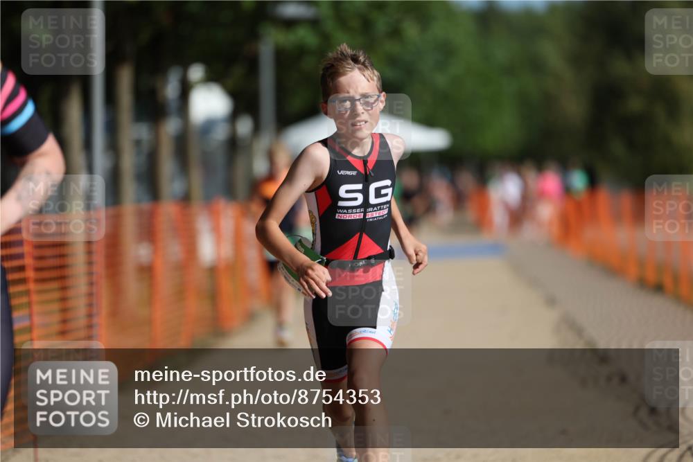 07.09.2025 - 19. Norderstedt Triathlon Michael Strokosch http://msf.ph/oto/8754353 07.09.2025 10:59:22 Laufen 64, 73, 83, 132, 1123 meine-sportfotos.de