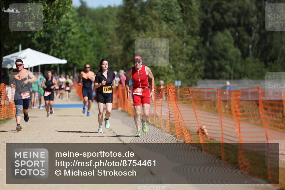 07.09.2025 - 19. Norderstedt Triathlon Michael Strokosch http://msf.ph/oto/8754461 07.09.2025 12:02:25 Laufen 203, 1217, 1340 meine-sportfotos.de