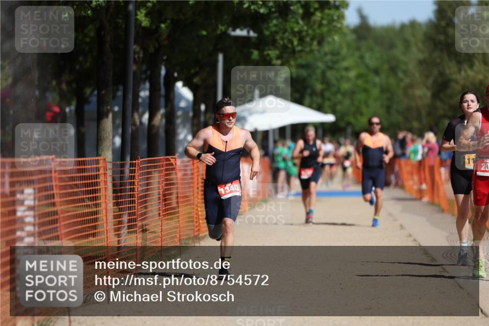 07.09.2025 - 19. Norderstedt Triathlon Michael Strokosch http://msf.ph/oto/8754572 07.09.2025 12:02:28 Laufen 203, 1159, 1340 meine-sportfotos.de